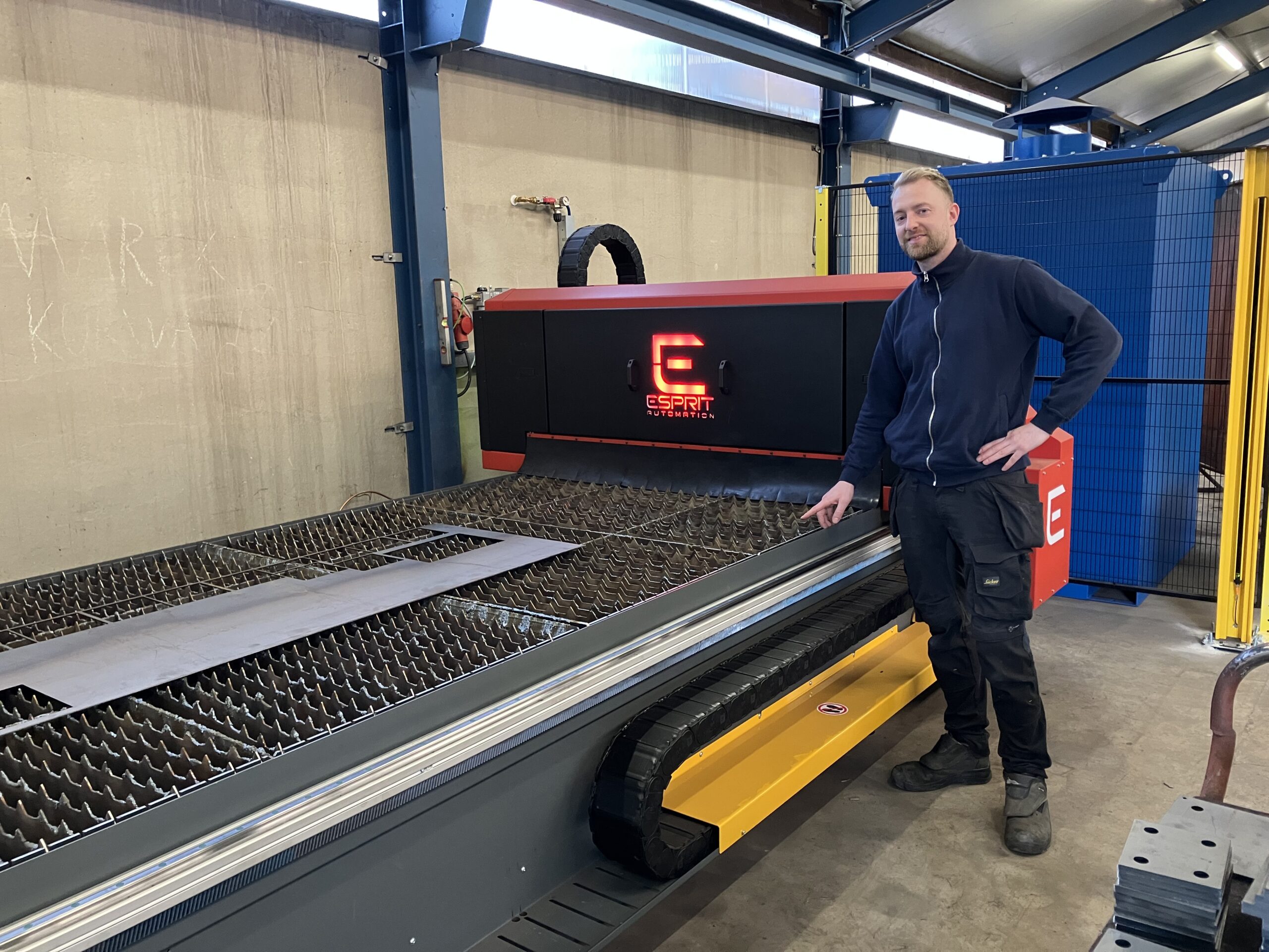 Esprit lasersnijmachine Mallens Constructietechniek