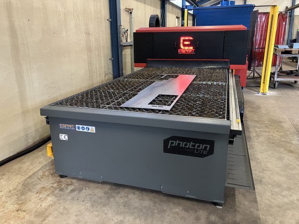 Esprit lasersnijmachine Mallens Constructietechniek